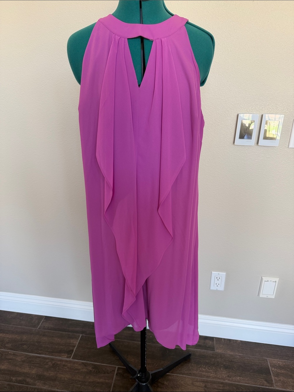 Thalia Sodi Sleeveless Fuchsia Ruffle Midi Dress